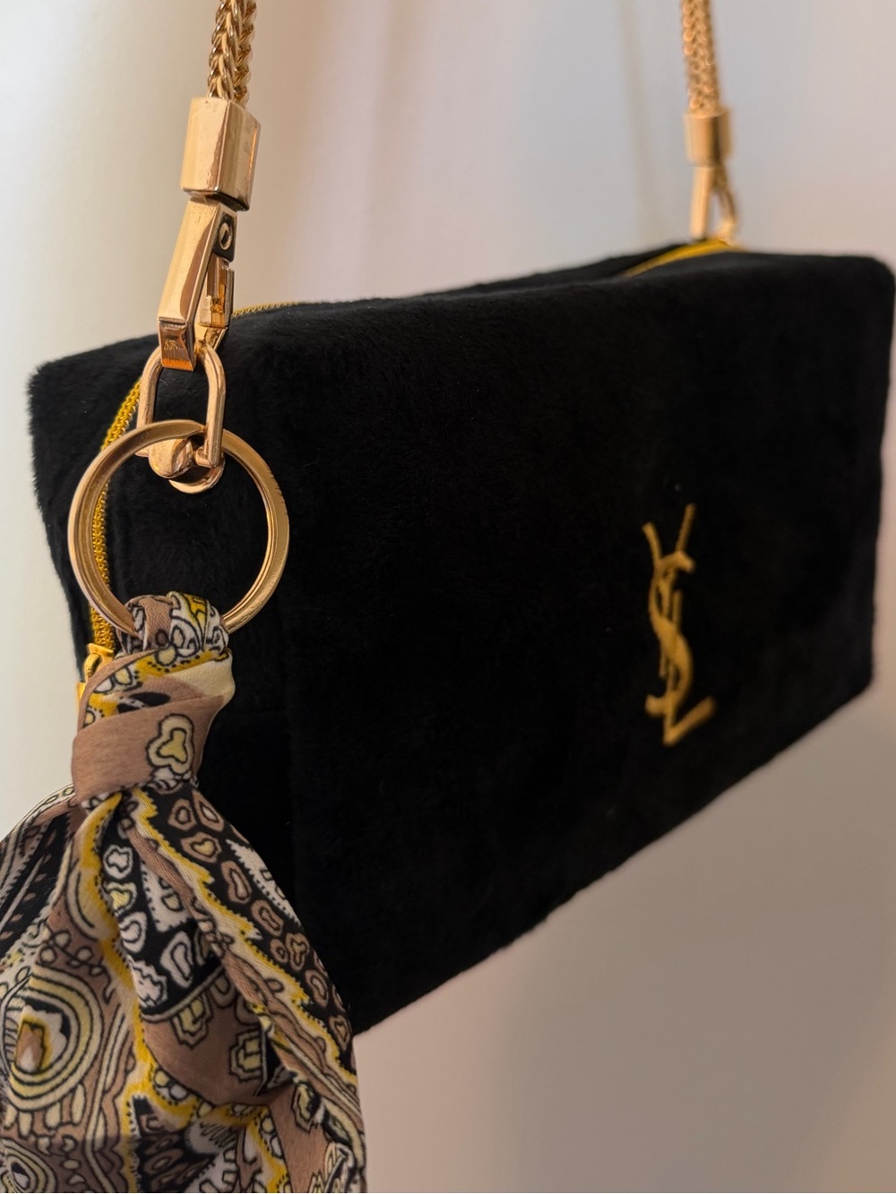 Saint Laurent Black Velvet Cosmetic/Beauty Bag GWP item - Picture 4 of 4